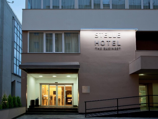 Stelle Hotel The Businest Main image